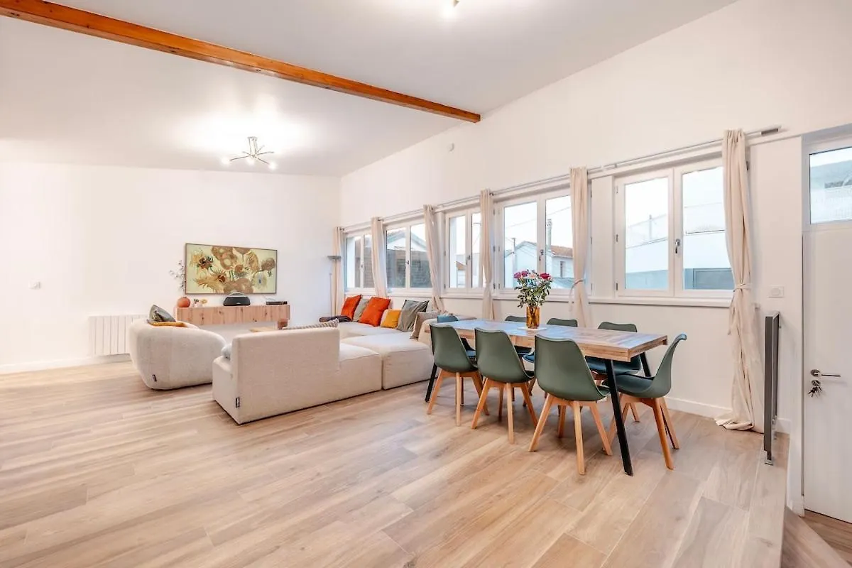 Apartment Serenity House, Parking, Near Metro 7 Villejuif